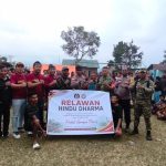 Relawan Hindu Dharma Bersama Masyarakat Terdampak Gempa Bumi.